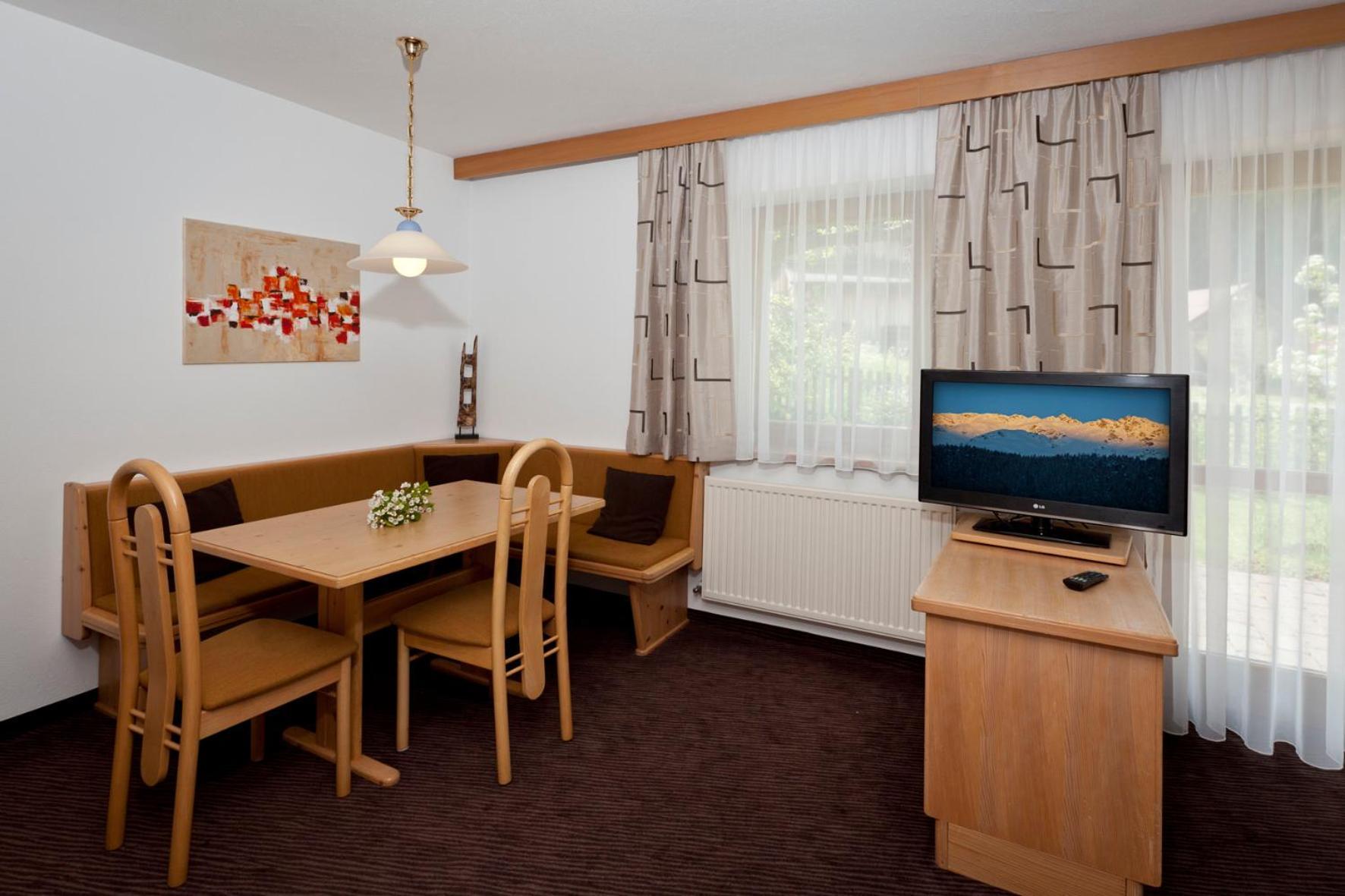 Ferienhaus Auer Nauders Esterno foto