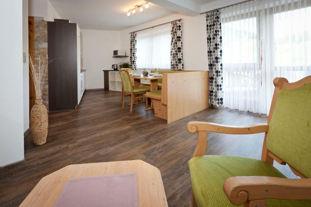 Ferienhaus Auer Nauders Esterno foto